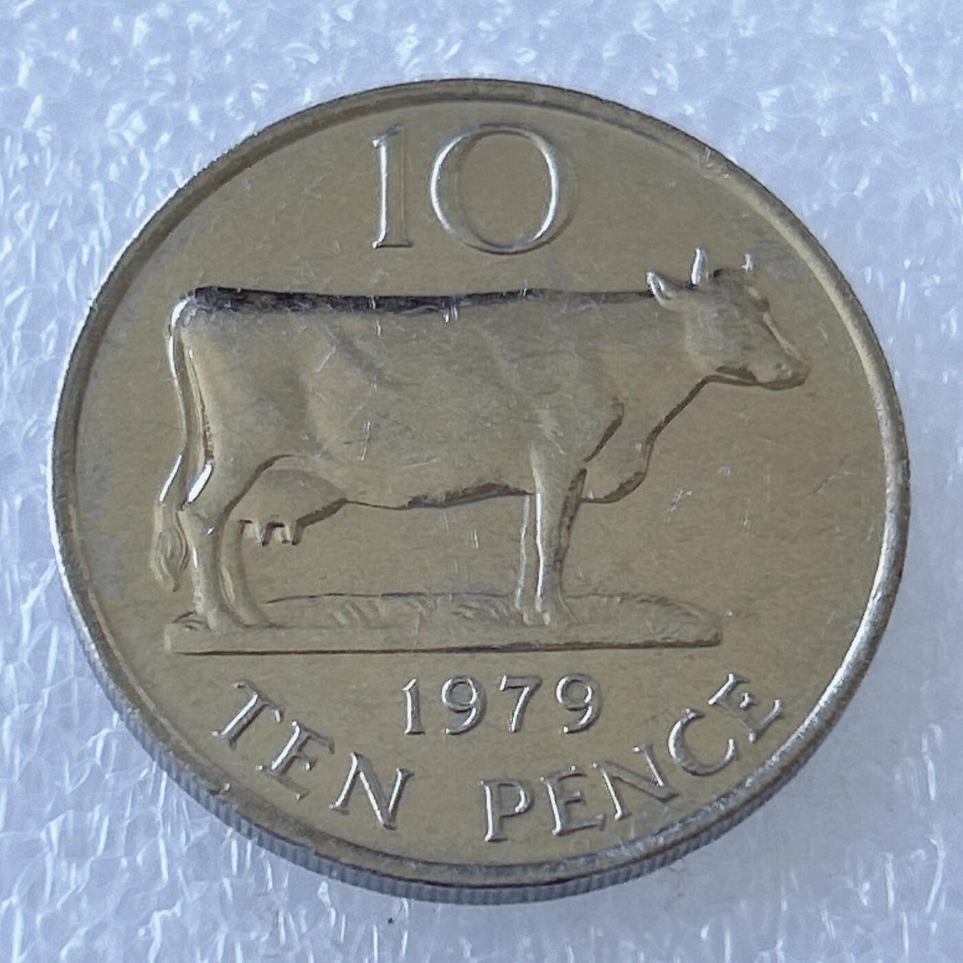 第一海外回流一元起拍收藏 散币专场 第107期 英属根西岛1979年10便士铜镍币 根西牛