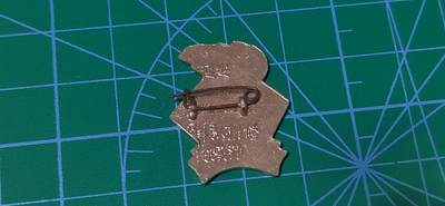 毛主席像章、徽章拍场，都是精品小章 🔥🔥🔥🔥革命大联合纪念章，背面有铭文：延安   斗私批修的模范，非常少见的版别！