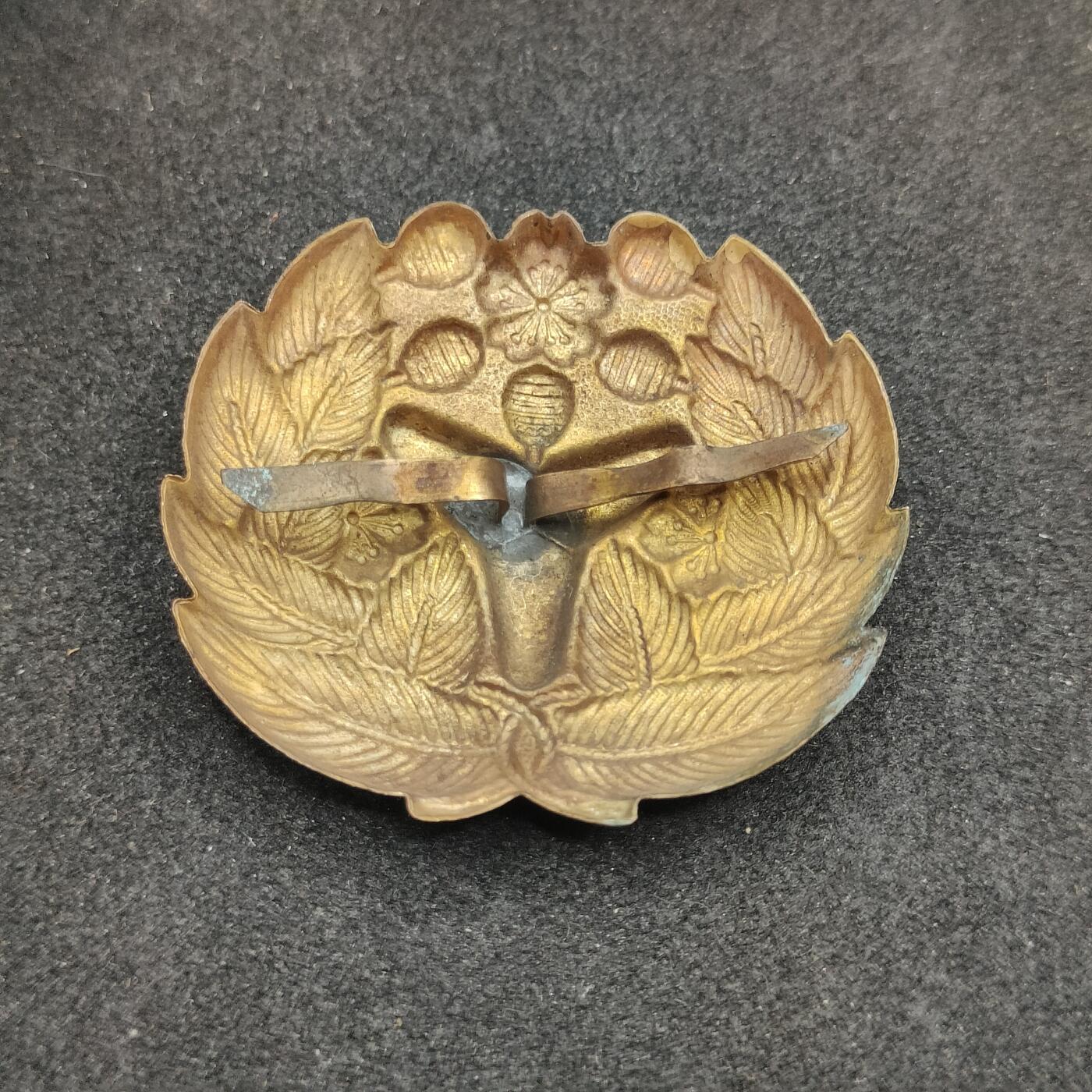 全场0元起拍 第180期 咸鱼国勋章拍卖专场 8月7日（周三）下午6：00开始 日本大正时期消防帽徽