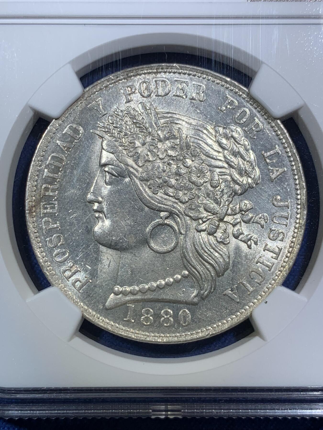 《竞宝斋》第295场- 周日，周一  2场连拍 （全场包邮） NGC MS62  西属秘鲁1880年临时政府5比萨塔银币 底板状态好 背面转光 低评了