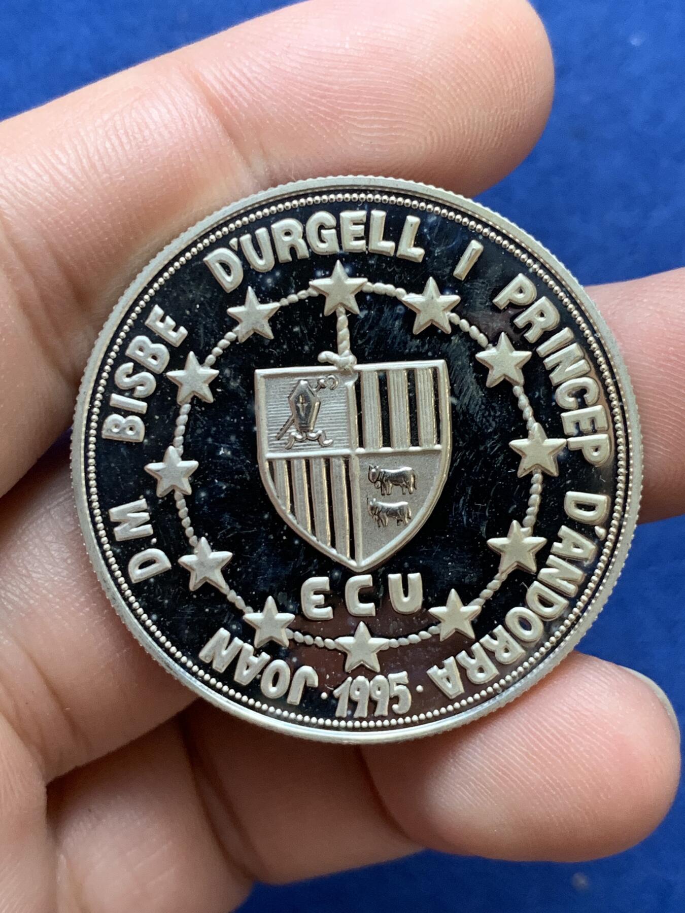 《竞宝斋》第295场- 周日，周一  2场连拍 （全场包邮） 安道尔1995年欧洲海关联盟10第纳尔精制大银币