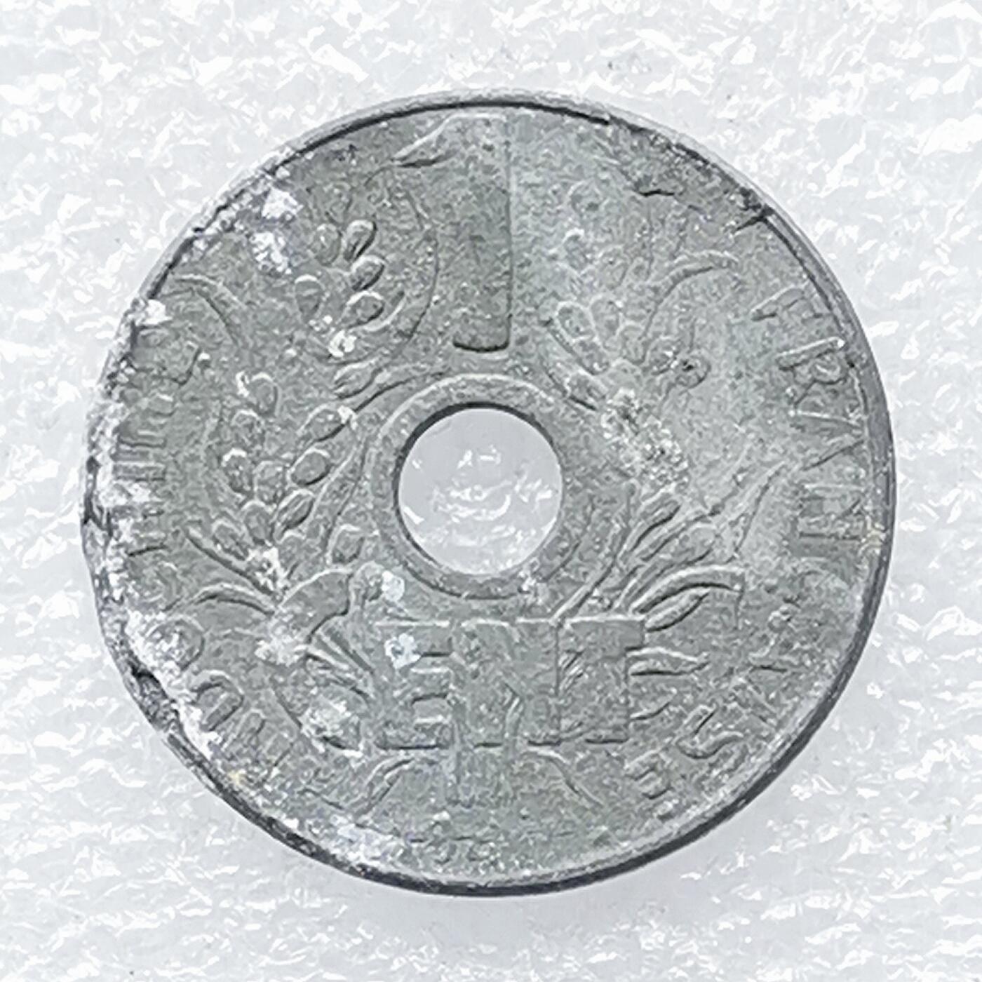 海外回流1元起拍小铺 各国钱币散币场 第14期 法属印度支那1941年自由帽1分锌币