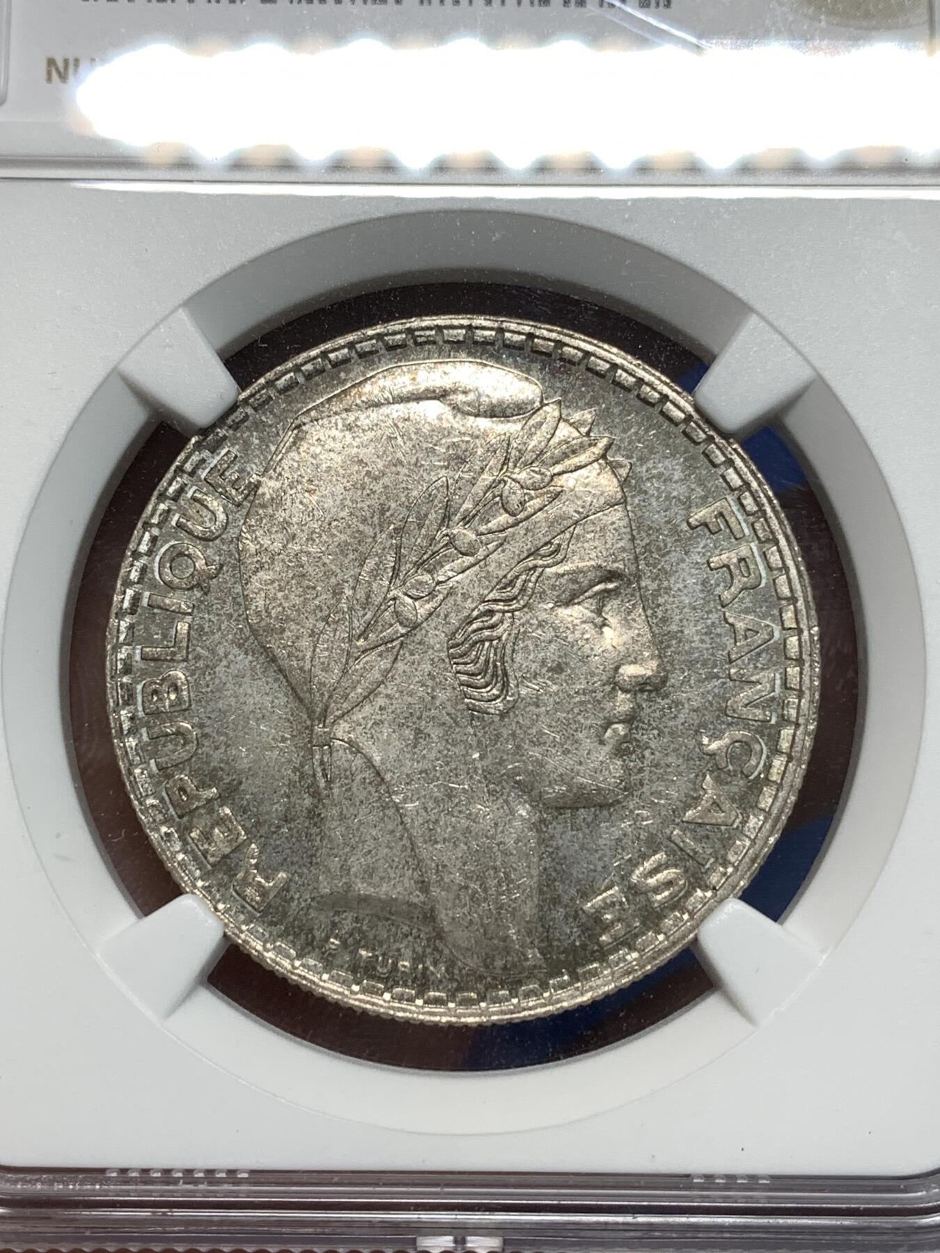 《竞宝斋》第295场- 周日，周一  2场连拍 （全场包邮） NGC MS62 法国1933年桂冠女神20法郎银币