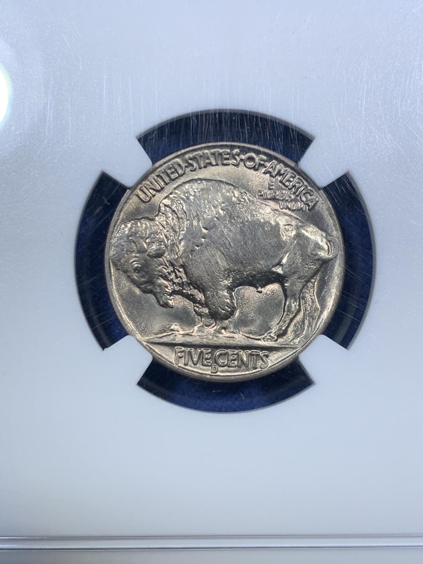 《竞宝斋》第295场- 周日，周一  2场连拍 （全场包邮） NGC MS66 美国 1938D年印第安人头水牛5分镍币 前凸后翘