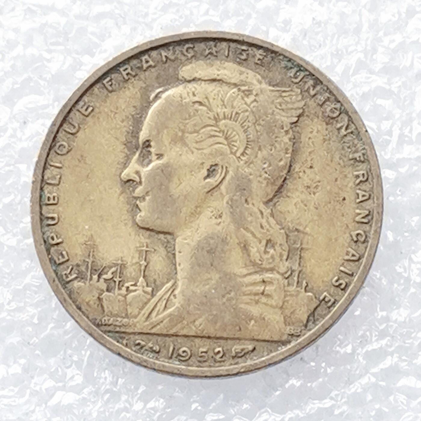 海外回流1元起拍小铺 各国钱币散币场 第14期 法属索马里1952年20法郎铜币 美品