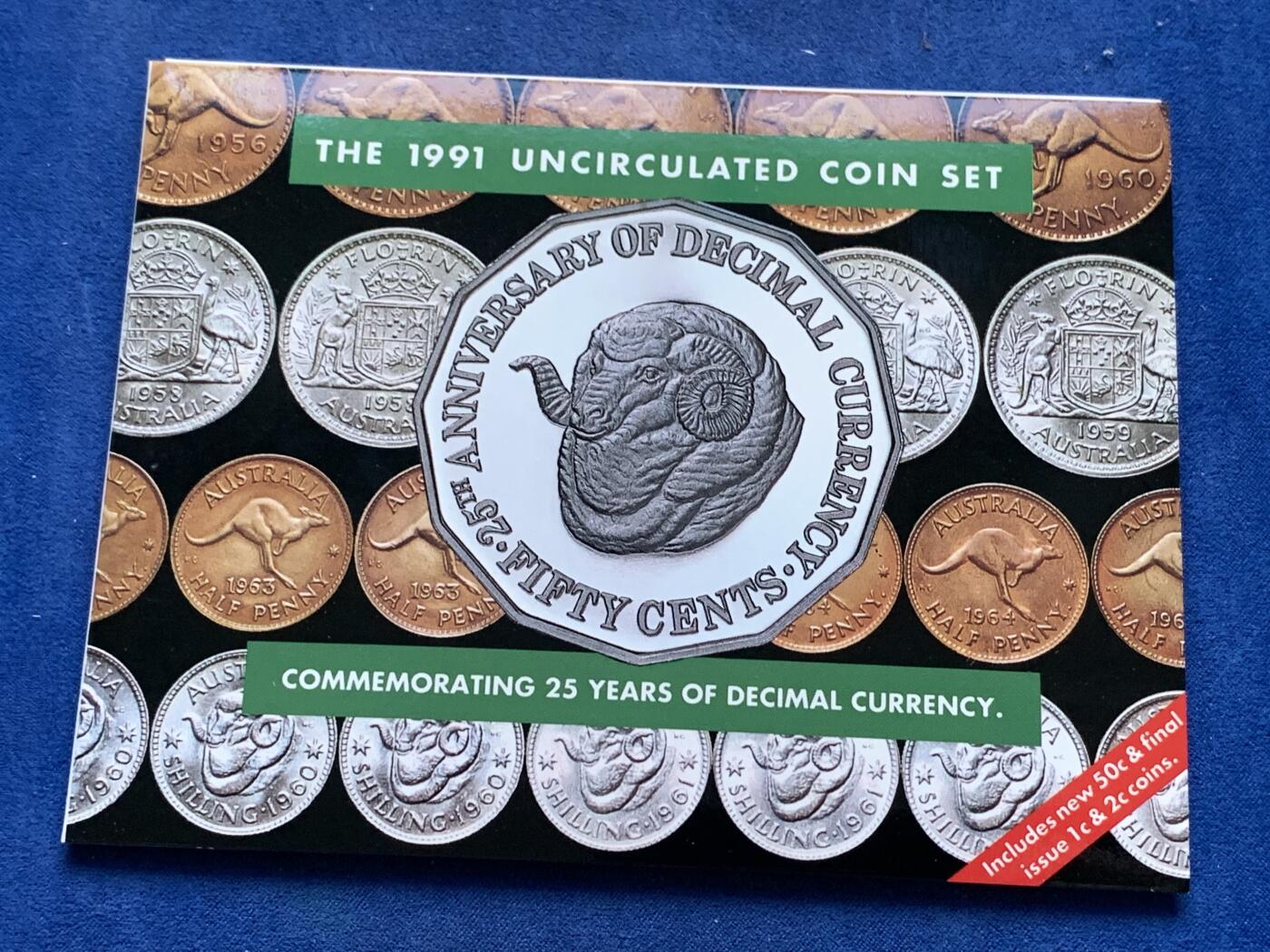 《竞宝斋》第295场- 周日，周一  2场连拍 （全场包邮） 稀少！1991 澳大利亚 十进制25周年纪念 官方MS 保存极为完好 毫无氧化 经典的MS比PS贵一大截的品种 发行量极少只有25,000套 克书参考价200刀 外拍炒上天了
