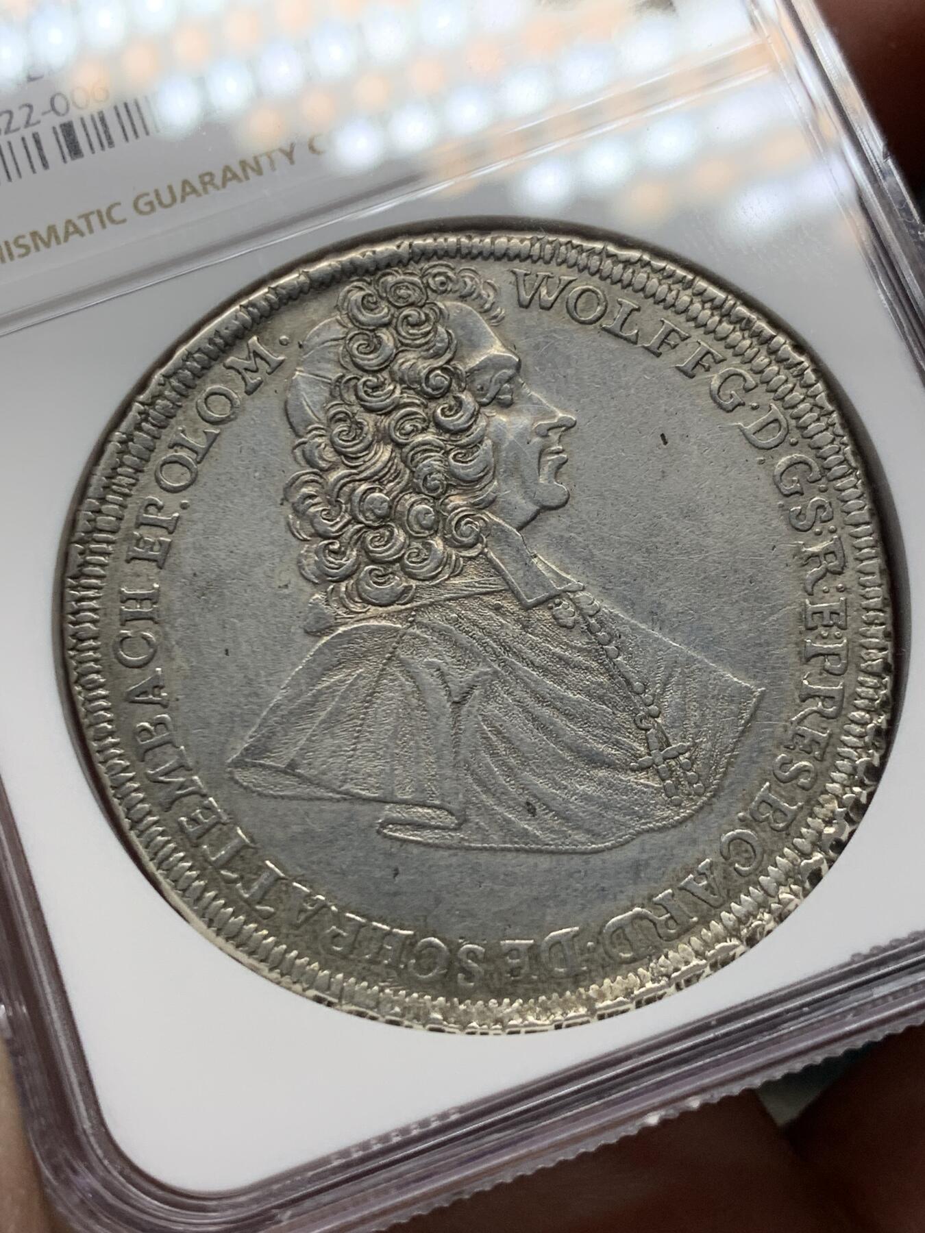 《竞宝斋》第295场- 周日，周一  2场连拍 （全场包邮） NGC AU 奥地利 1721 波希米亚王国 少见主教区 施拉滕巴赫 1泰勒大银币