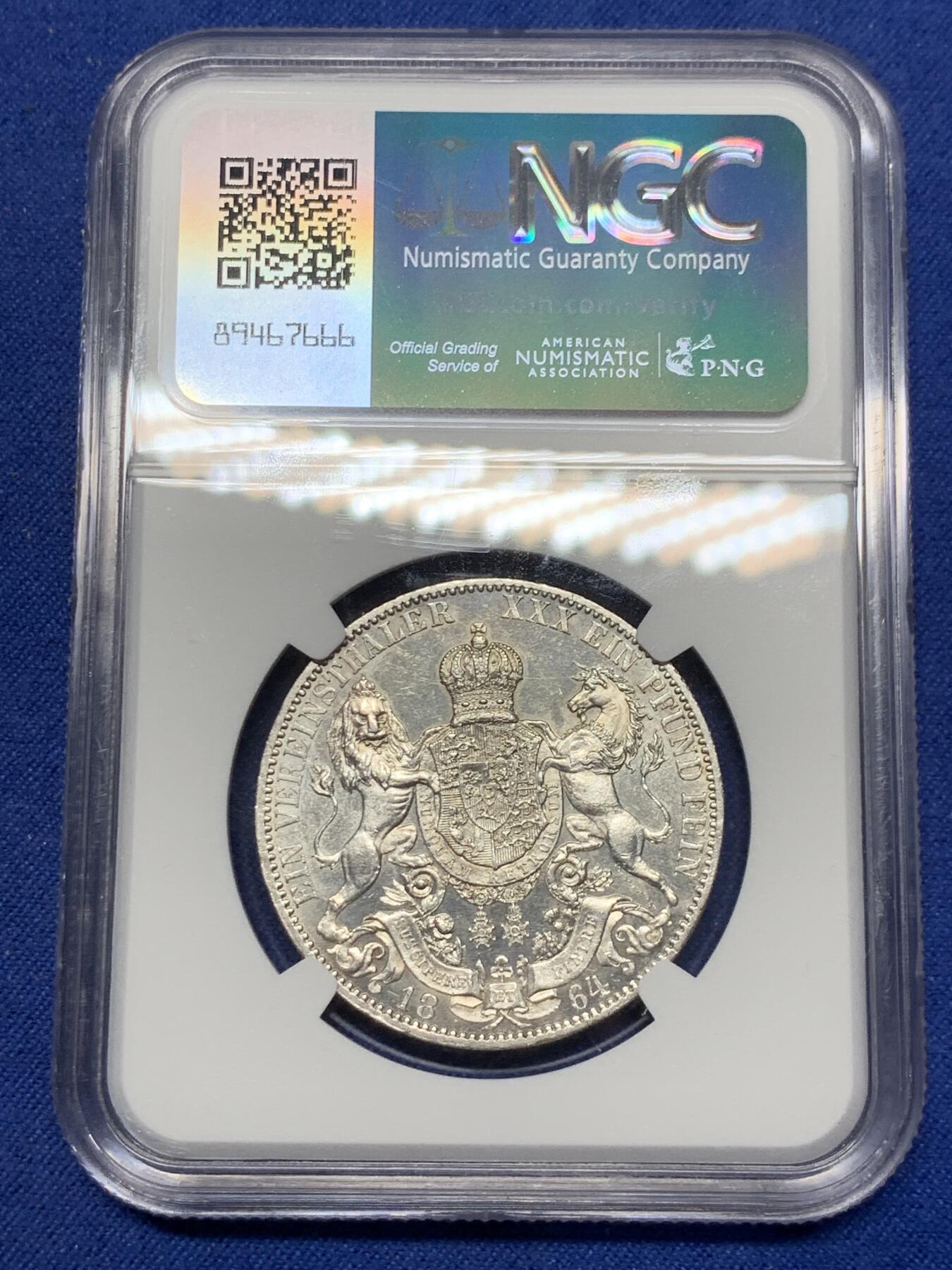 《竞宝斋》第295场- 周日，周一  2场连拍 （全场包邮） NGC UNC 德国 1864B 汉诺威 狮马泰勒银币 PL底板 可藏