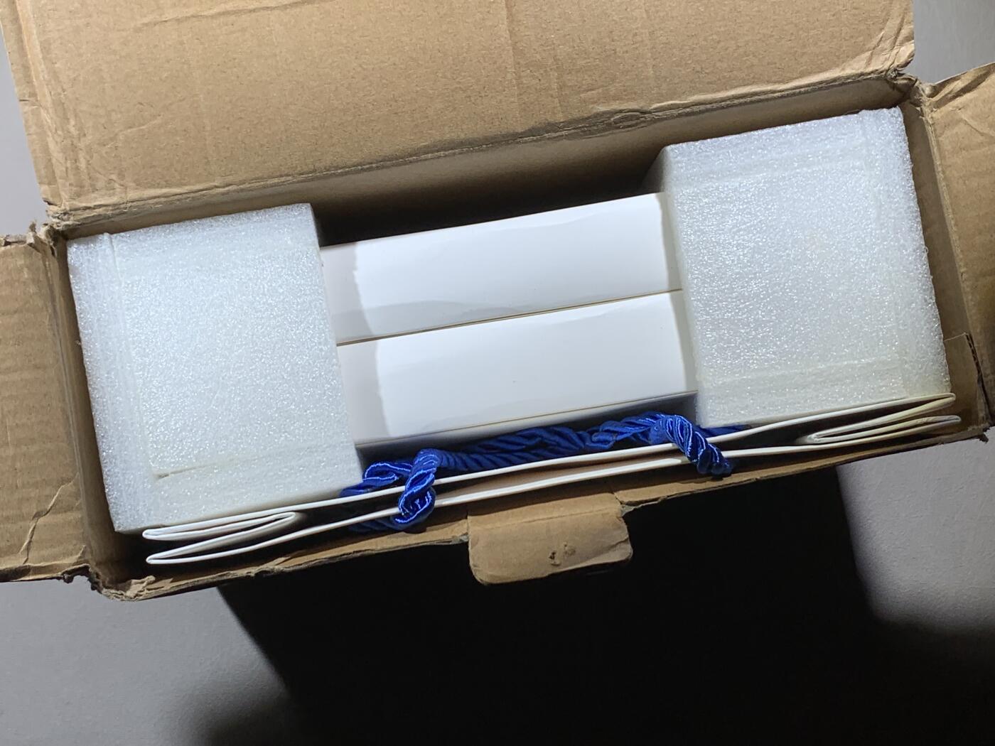 《竞宝斋》第295场- 周日，周一  2场连拍 （全场包邮） 香港回归20周年纪念银章套 共4组 20枚 60克 0.999银