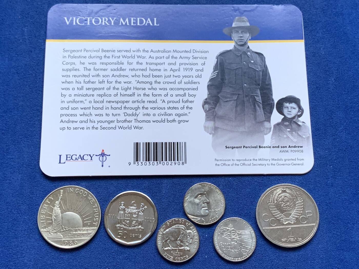 《竞宝斋》第295场- 周日，周一  2场连拍 （全场包邮） 7枚一组 国外普通纪念币  品相种类见图