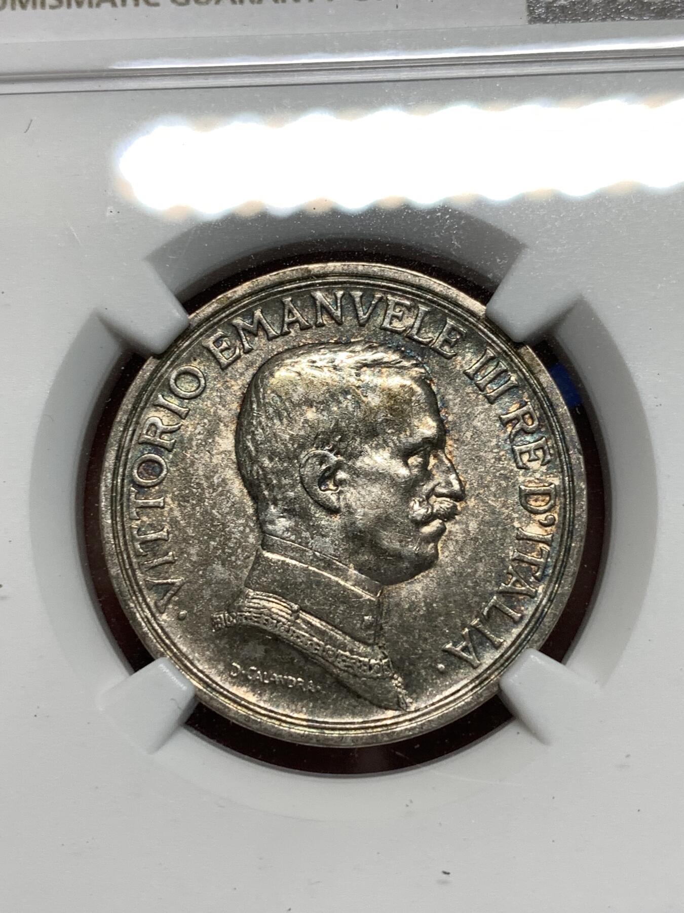 《竞宝斋》第295场- 周日，周一  2场连拍 （全场包邮） NGC AU58 意大利1914年埃曼努埃莱三世四驾马车2里拉