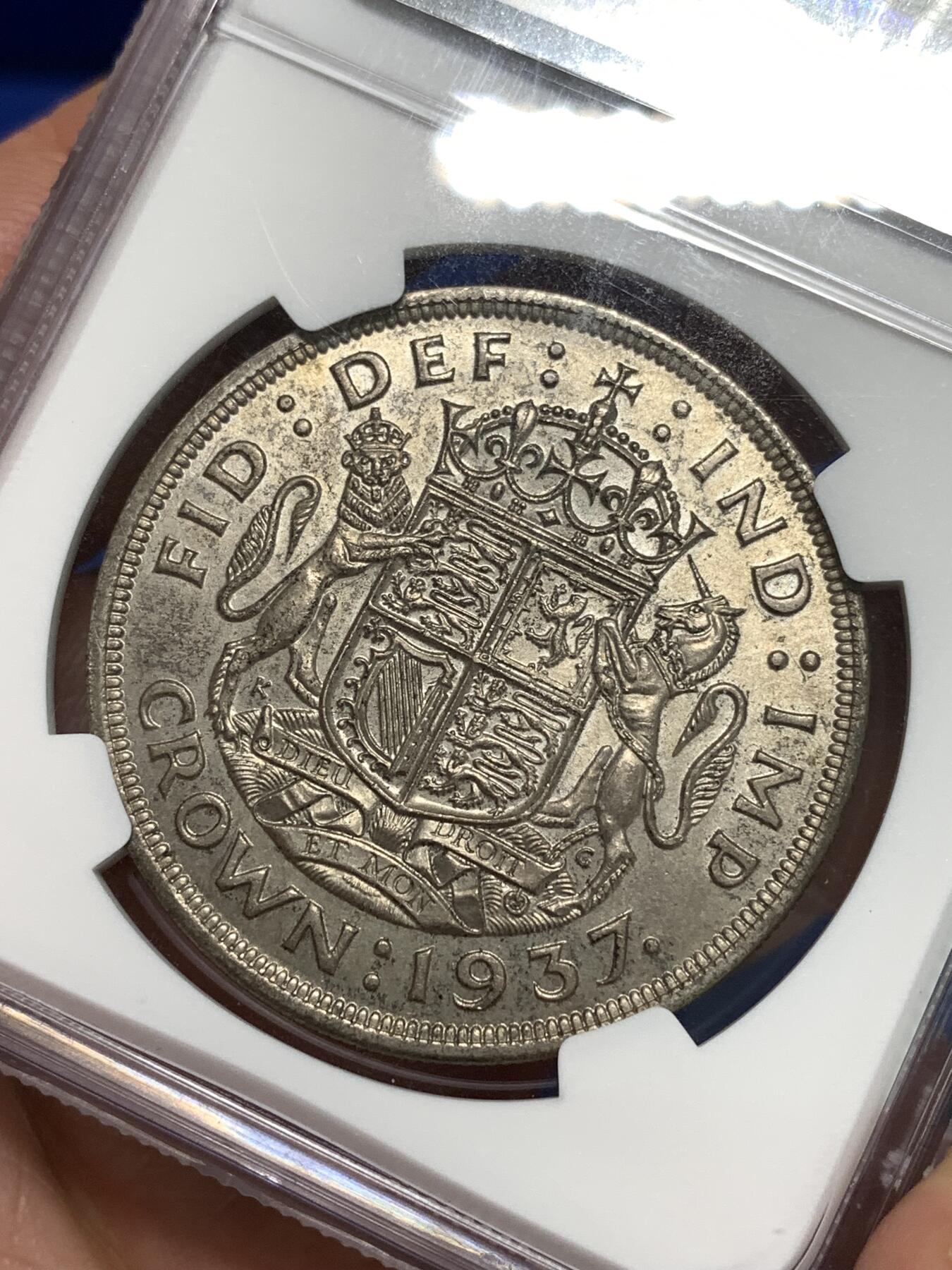 《竞宝斋》第295场- 周日，周一  2场连拍 （全场包邮） NGC MS62 英国1937年乔治六世登基纪念1克朗银币