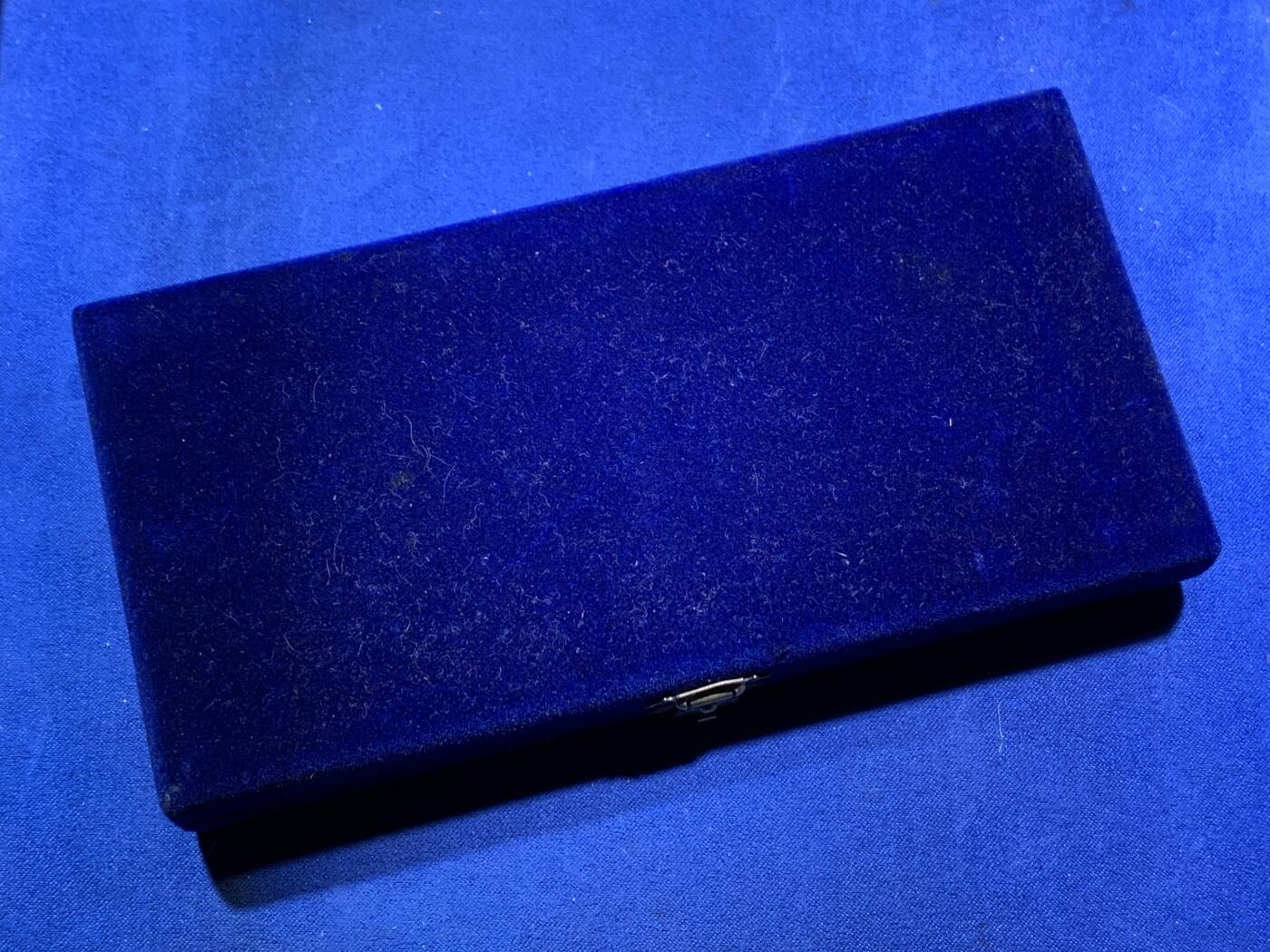 《竞宝斋》第295场- 周日，周一  2场连拍 （全场包邮）