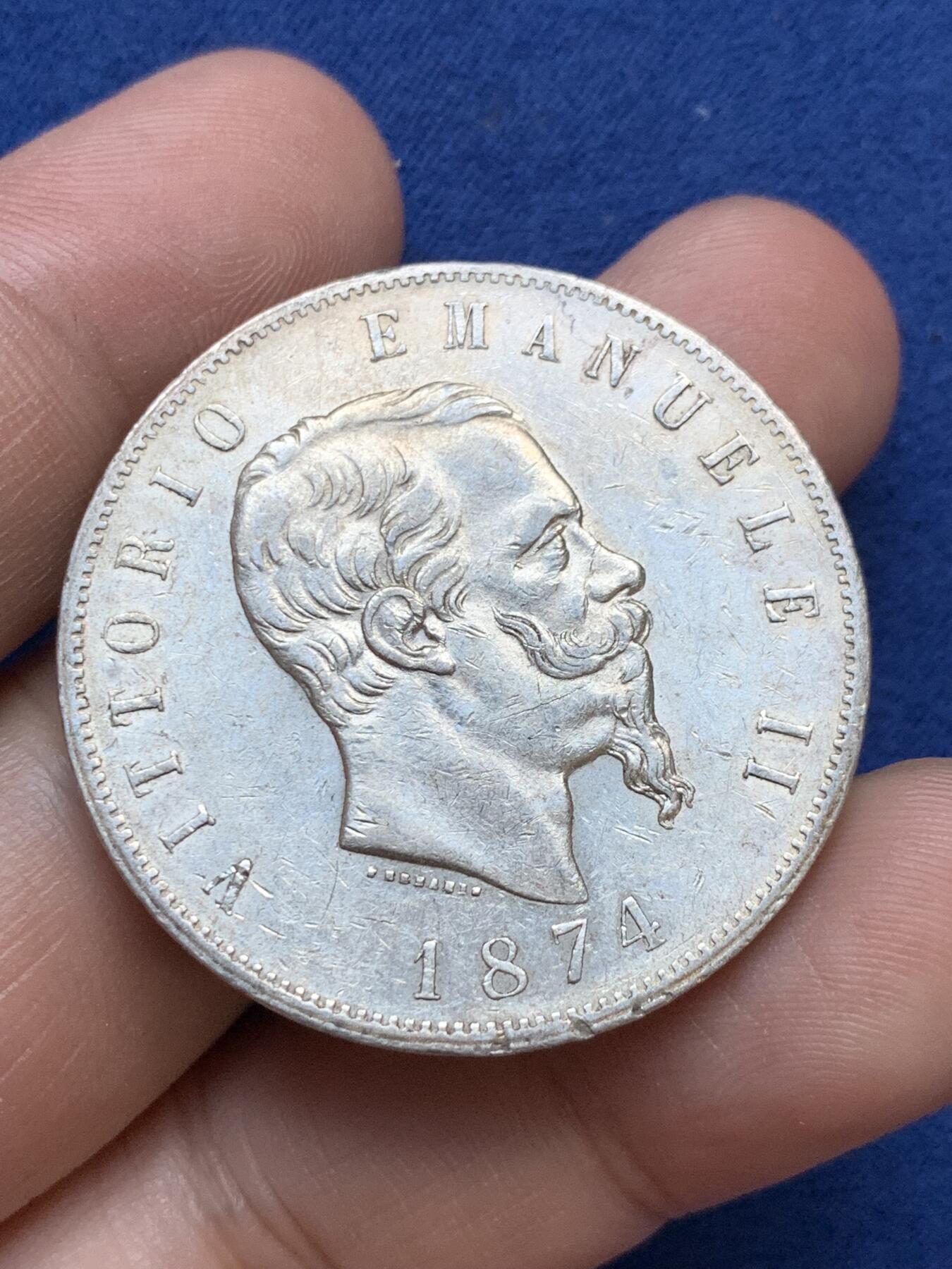 《竞宝斋》第295场- 周日，周一  2场连拍 （全场包邮） 意大利1874年5里拉银币 状态还不错