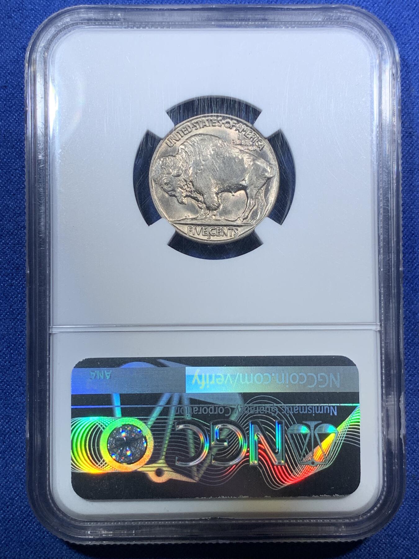 《竞宝斋》第295场- 周日，周一  2场连拍 （全场包邮） NGC MS66 美国 1938D年印第安人头水牛5分镍币 前凸后翘