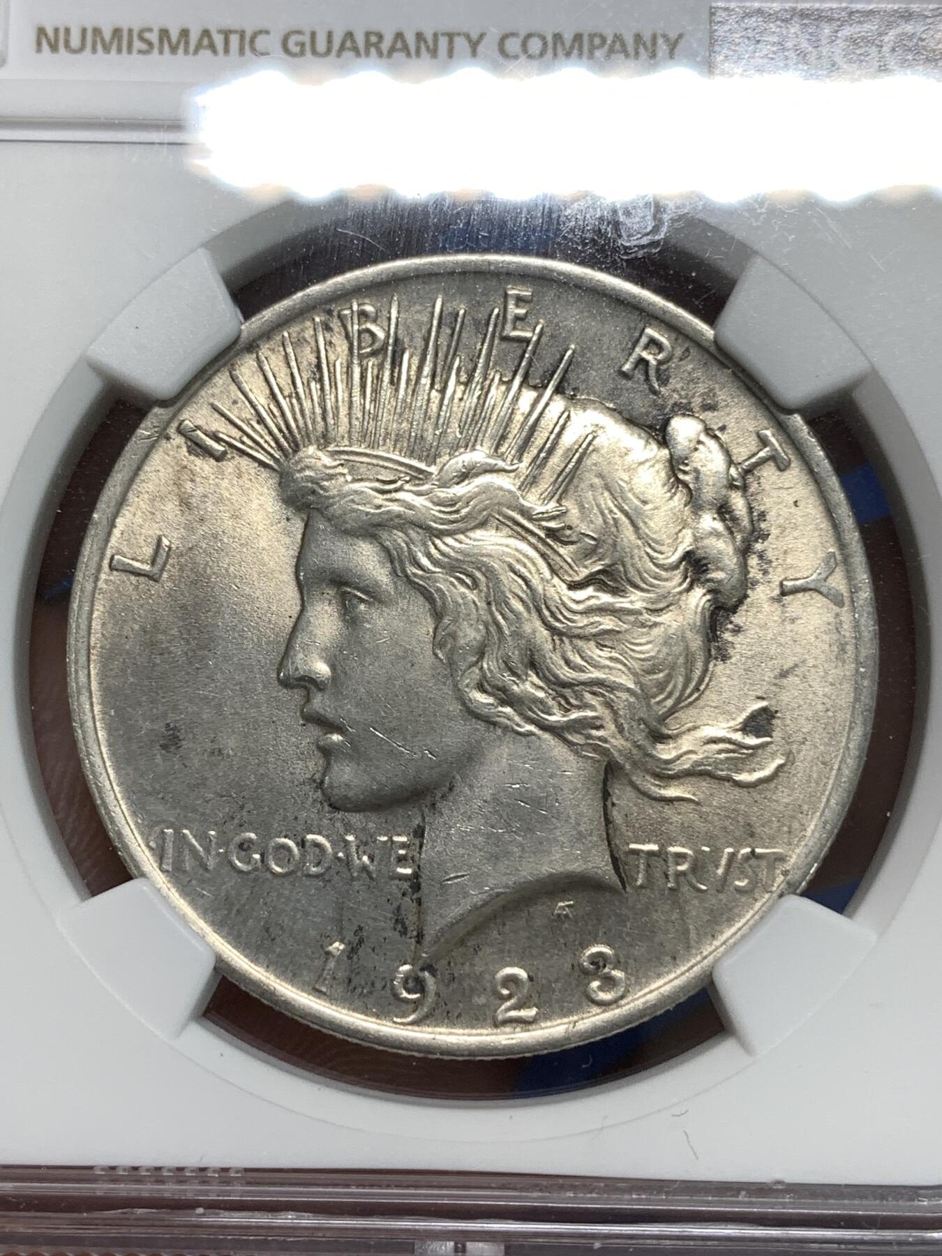 《竞宝斋》第295场- 周日，周一  2场连拍 （全场包邮） NGC UNC 美国1923年和平1美元银币