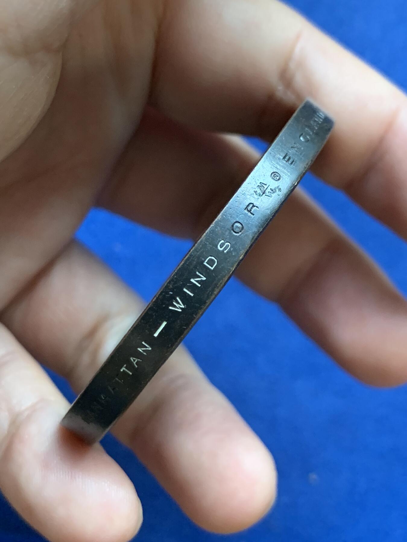 《竞宝斋》第295场- 周日，周一  2场连拍 （全场包邮） 1981年铜章一枚 细节见图 102g 57.1mm