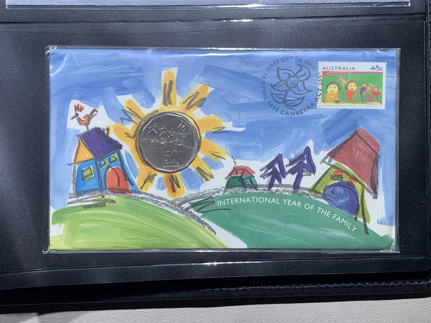 《竞宝斋》第295场- 周日，周一  2场连拍 （全场包邮） 全新邮币封册 含′6个邮币封！