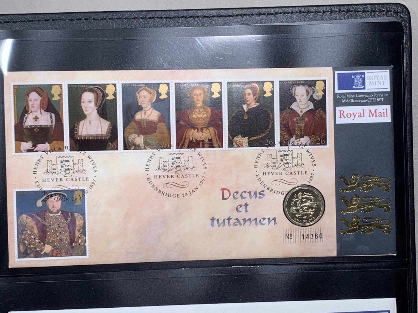 《竞宝斋》第295场- 周日，周一  2场连拍 （全场包邮） 全新邮币封册 含′6个邮币封！