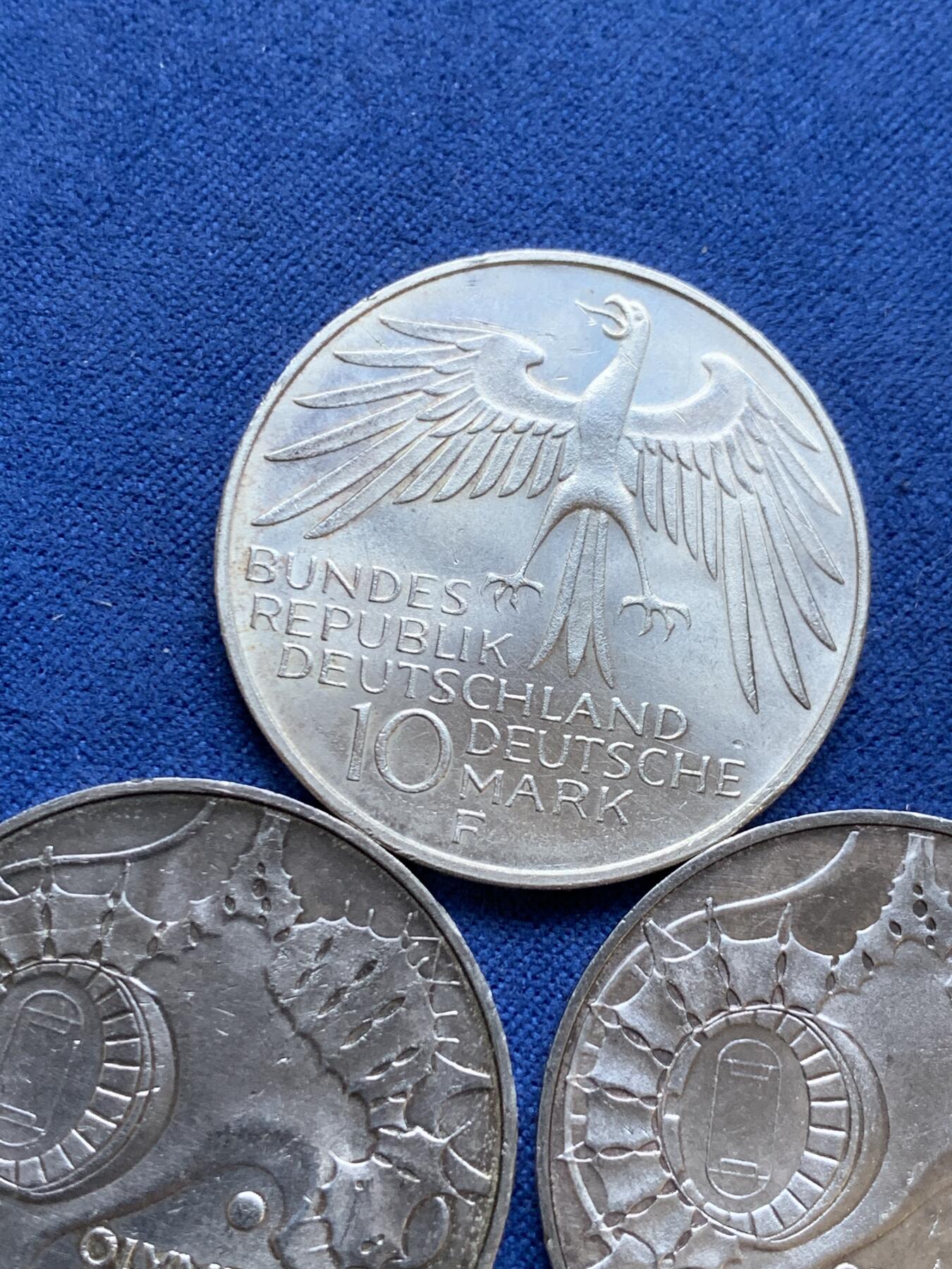 《竞宝斋》第295场- 周日，周一  2场连拍 （全场包邮） 3枚一组 德国1972年10马克银币 不同厂别