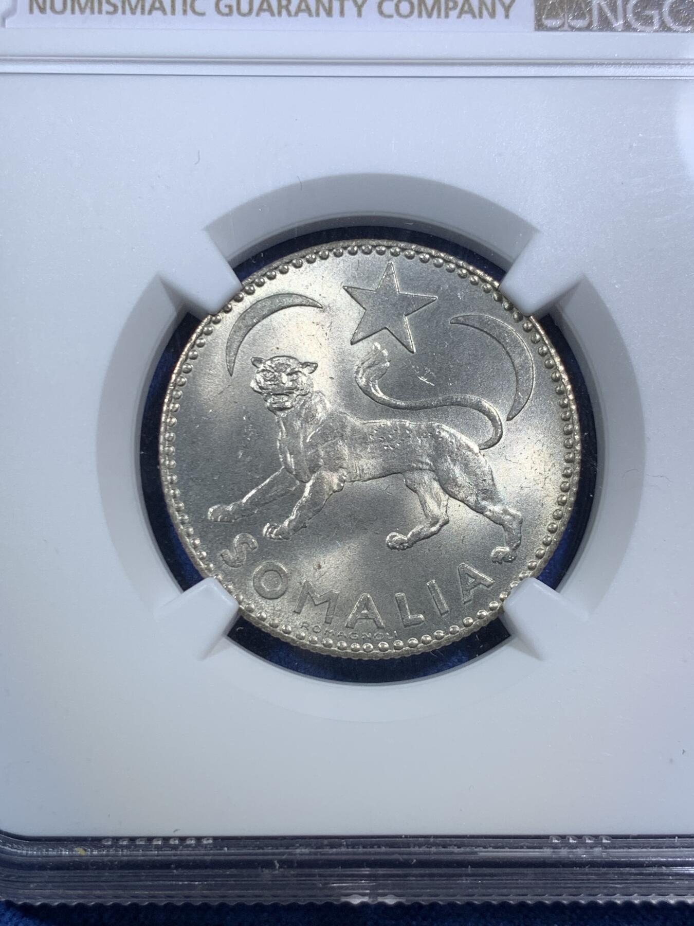 《竞宝斋》第295场- 周日，周一  2场连拍 （全场包邮） NGC-MS64 意托索马里1950年黑豹1索马洛银币 热门品种 喜欢的不要错过了