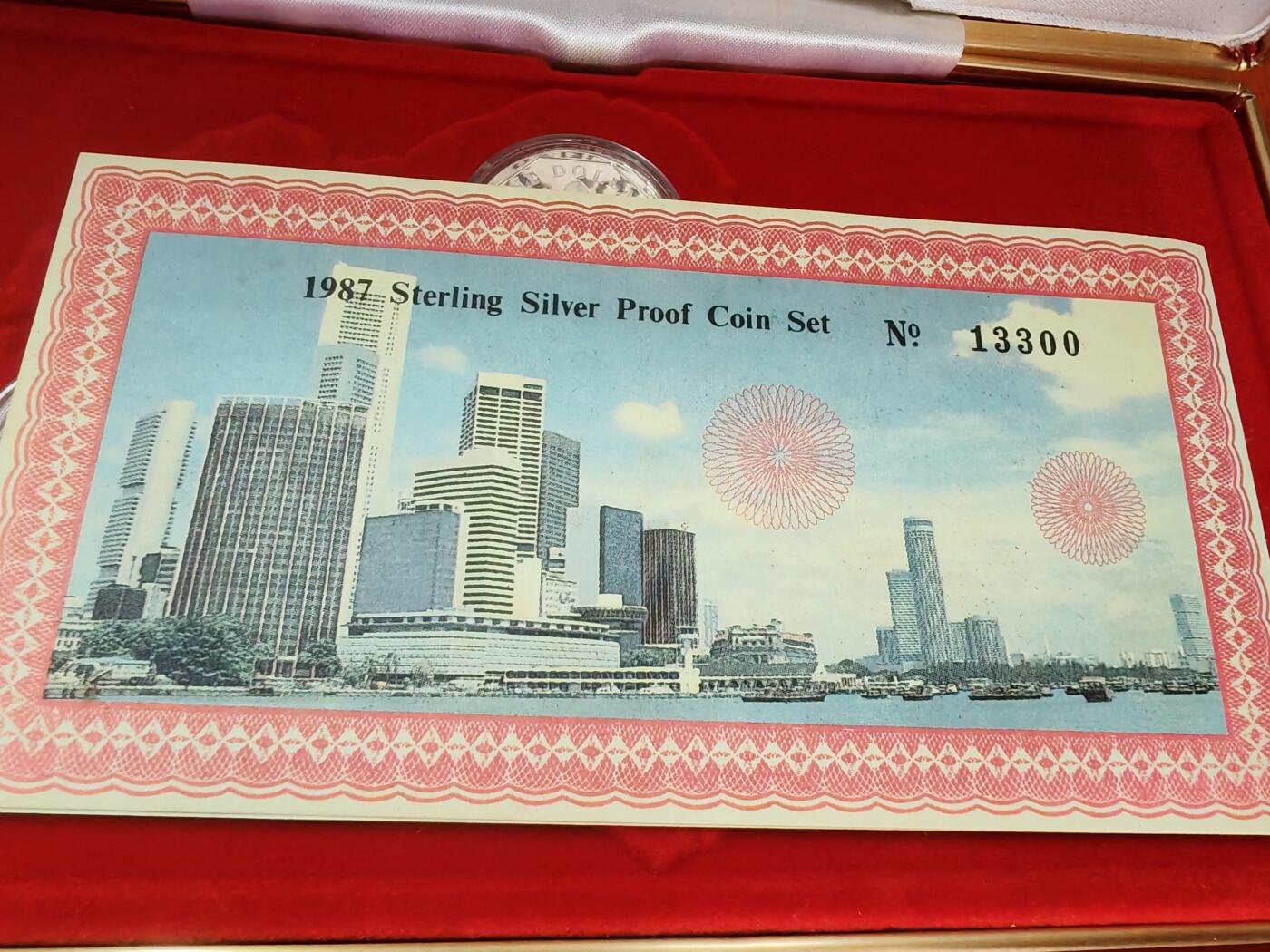 长老汇龙年精选第十九场拍卖 1987新加坡精制银币6枚套，盒证全，1.3万套