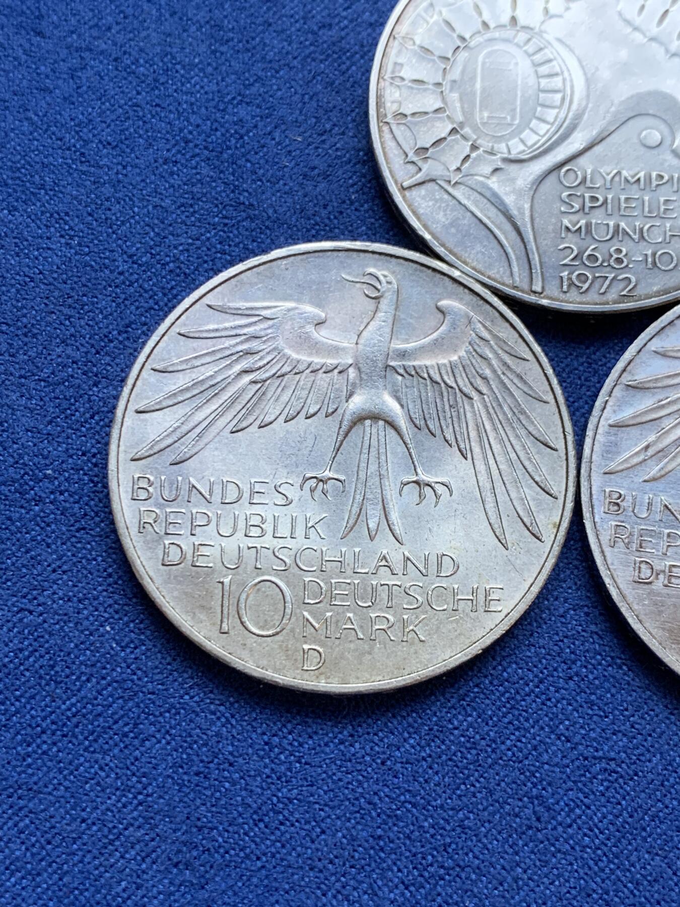 《竞宝斋》第295场- 周日，周一  2场连拍 （全场包邮） 3枚一组 德国1972年10马克银币 不同厂别
