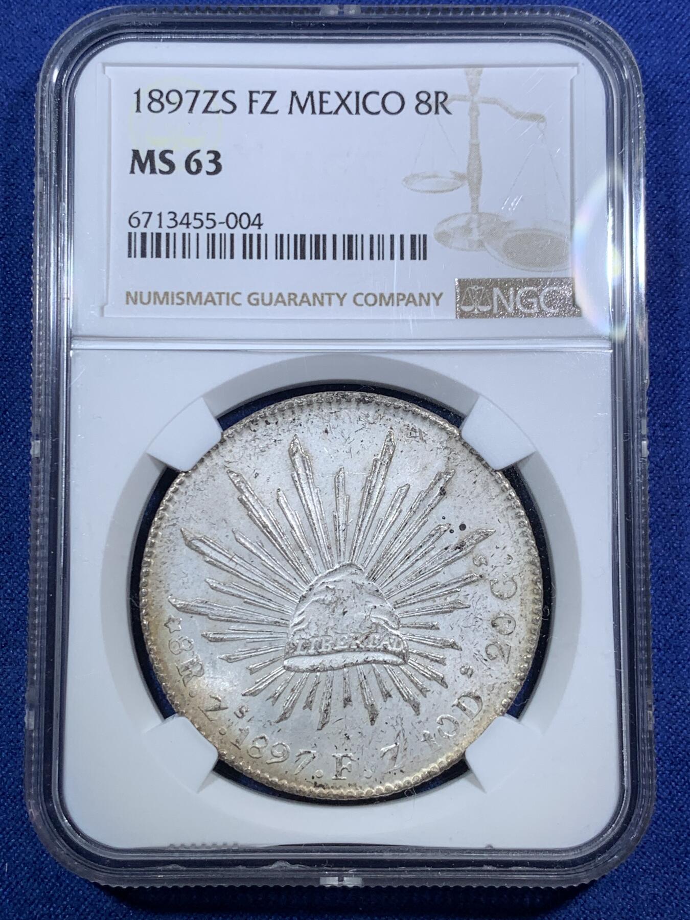 《竞宝斋》第295场- 周日，周一  2场连拍 （全场包邮） NGC MS63 1897年墨西哥鹰洋8R 滴水未沾的原始状态，原银光，老鹰羽毛细节非常好，可惜背面包浆减分，不然定能更上一层楼