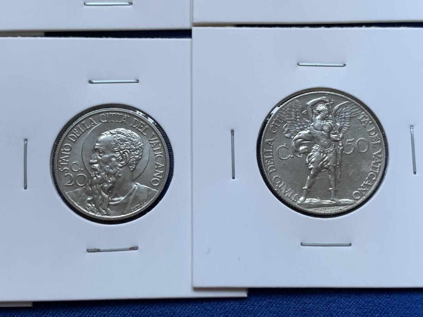 《竞宝斋》第295场- 周日，周一  2场连拍 （全场包邮） 8枚一组 梵蒂冈教皇国1933-34年8枚套 少见双年份版（含两银）