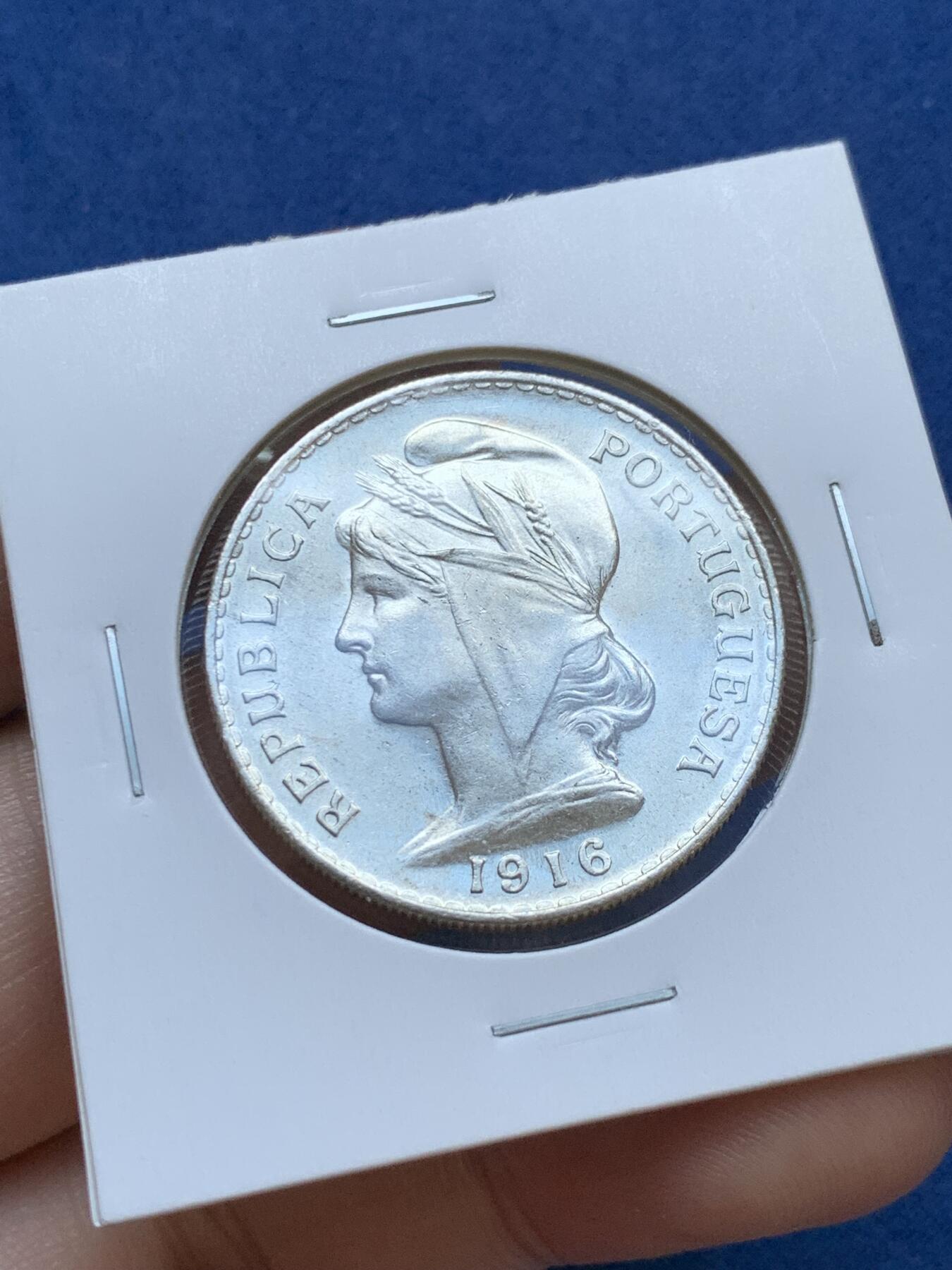 《竞宝斋》第295场- 周日，周一  2场连拍 （全场包邮） 3枚一组 葡萄牙1915-1916年女神版银币