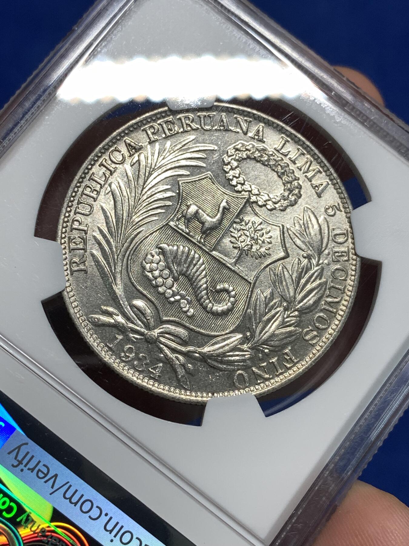 《竞宝斋》第295场- 周日，周一  2场连拍 （全场包邮） NGC MS62 秘鲁1934年坐人女神1索尔大银币 热门南美主币