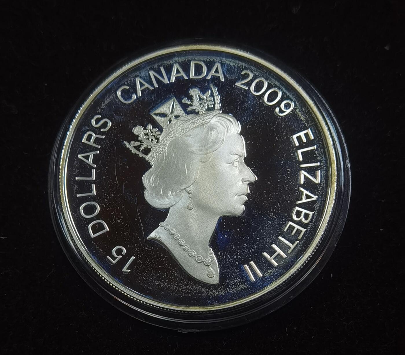 北京马甸外国币专卖微拍第124期，外国金银币专场，陆续上新，欢迎关注 2009年加拿大镀金生肖牛银币，盒证齐全