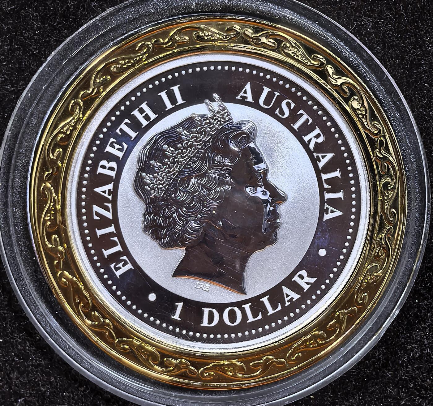 北京马甸外国币专卖微拍第124期，外国金银币专场，陆续上新，欢迎关注 2007年澳大利亚1盎司彩色生肖猪银币