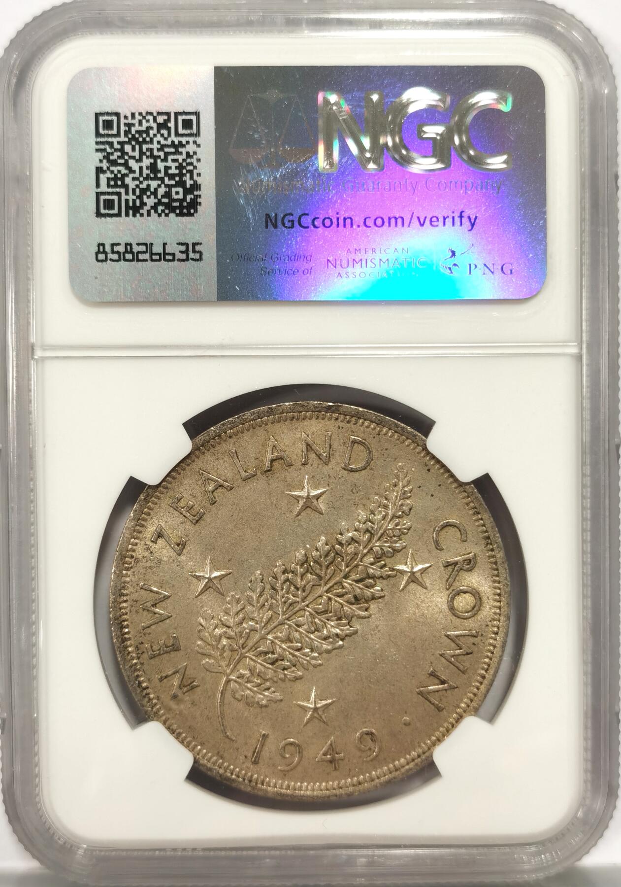 博洋堂世界钱币拍卖第087期（全场包邮） NGC MS64 新西兰1949年乔六1克朗，BU品相，原厂黄油覆盖币面