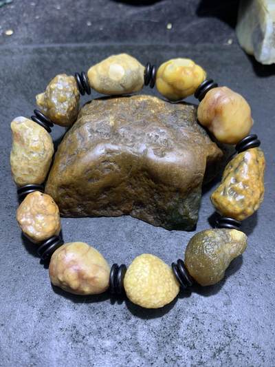 精美鱼籽纹筋脉石老料原石手串一条，， 精美鱼籽纹筋脉石老料原石手串一条，，