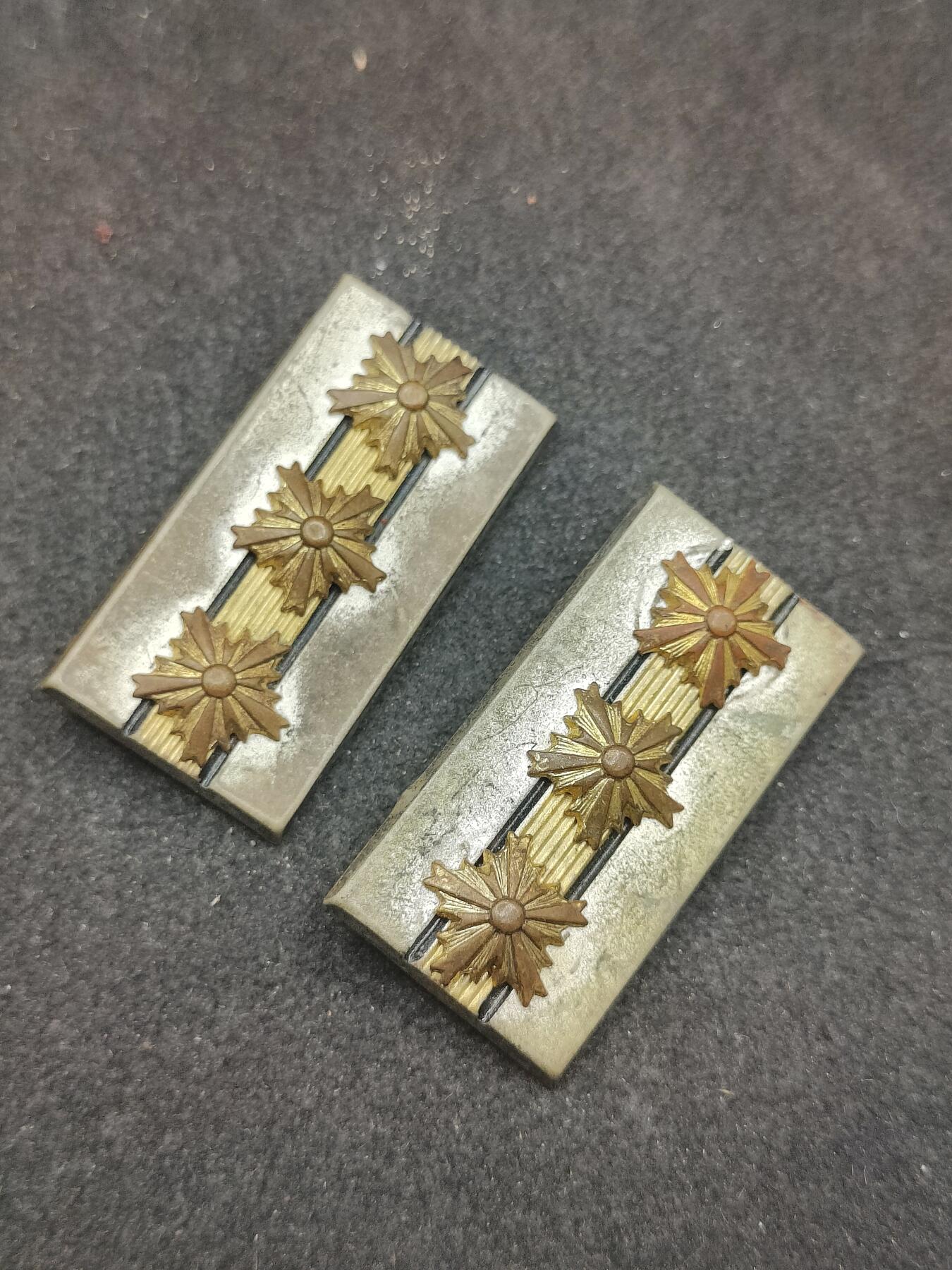 全场0元起拍 第181期 咸鱼国勋章拍卖专场 8月11日（周日）下午6：00开始 日本警察 巡查部长领章