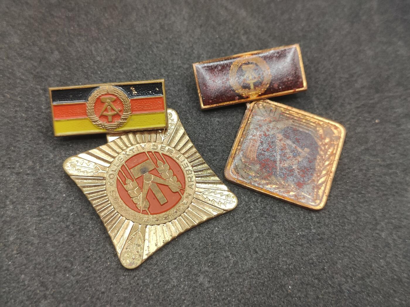 全场0元起拍 第181期 咸鱼国勋章拍卖专场 8月11日（周日）下午6：00开始 东德劳动奖章两个