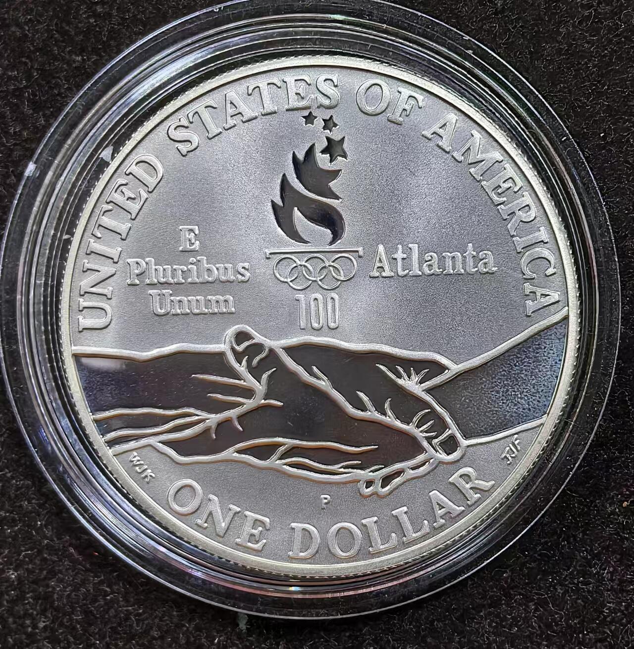 北京马甸外国币专卖微拍第124期，外国金银币专场，陆续上新，欢迎关注 美国1996年亚特兰大奥运会纪念币 1元大银币26.7g 38mm90%