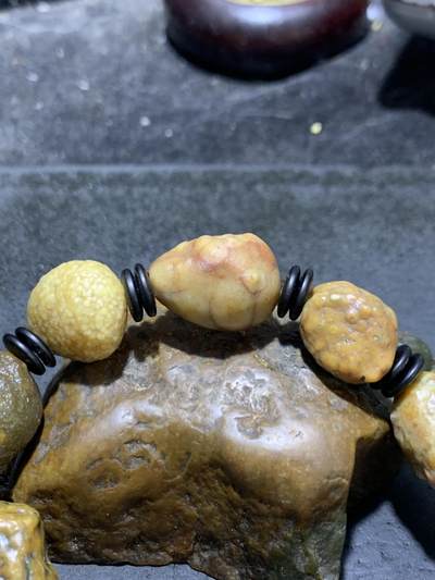 精美鱼籽纹筋脉石老料原石手串一条，， 精美鱼籽纹筋脉石老料原石手串一条，，