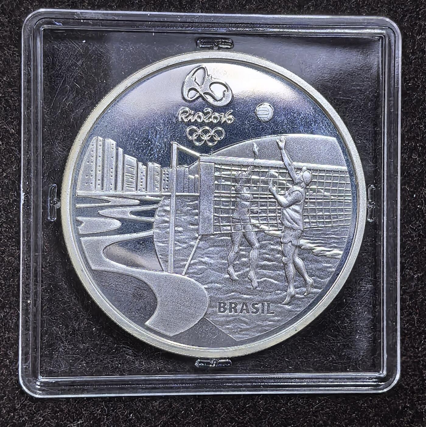 北京马甸外国币专卖微拍第124期，外国金银币专场，陆续上新，欢迎关注 2015年巴西奥运银币