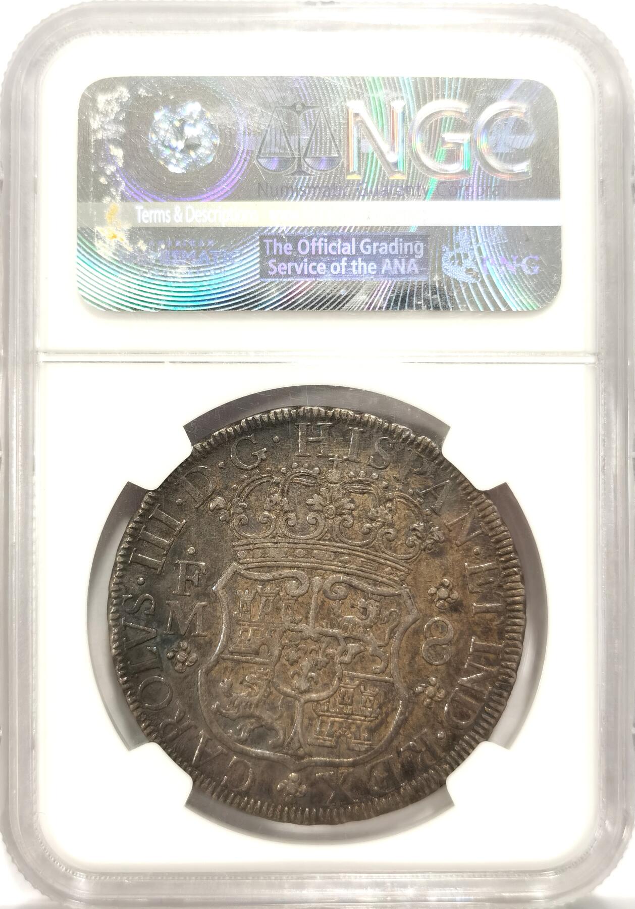 博洋堂世界钱币拍卖第087期（全场包邮） NGC XF45 包浆黑得均匀 1770年墨西哥地球双柱，8R主币，币面完整，地球上的地图，大陆和海洋边缘还清晰可见，字口立体，越看越喜欢，感觉被低评了。