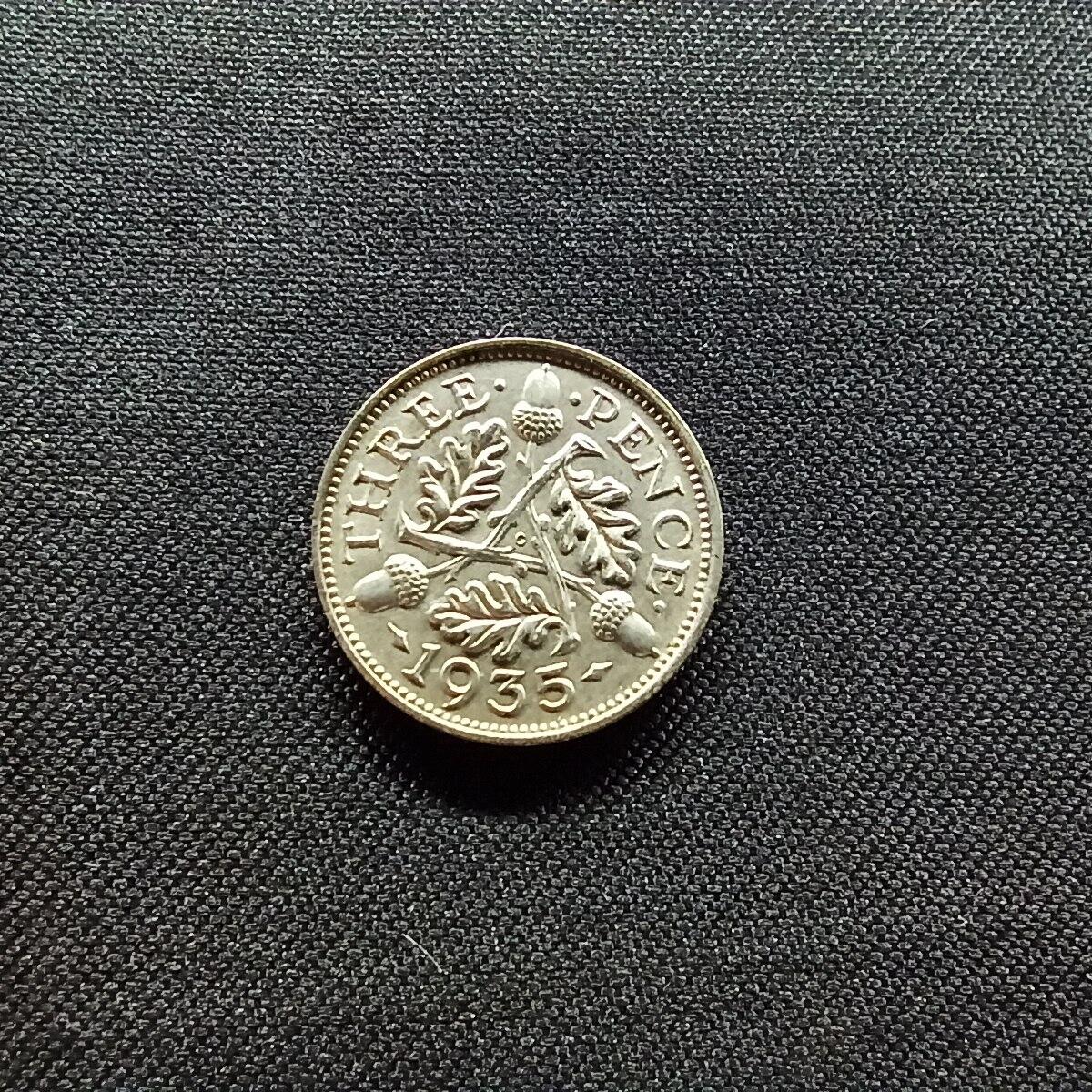 邮泉阁限时拍卖第十三场 各国硬币专场（注意看介绍，硬币在国外谨慎参拍） 英国1935年0.500银币1.41克