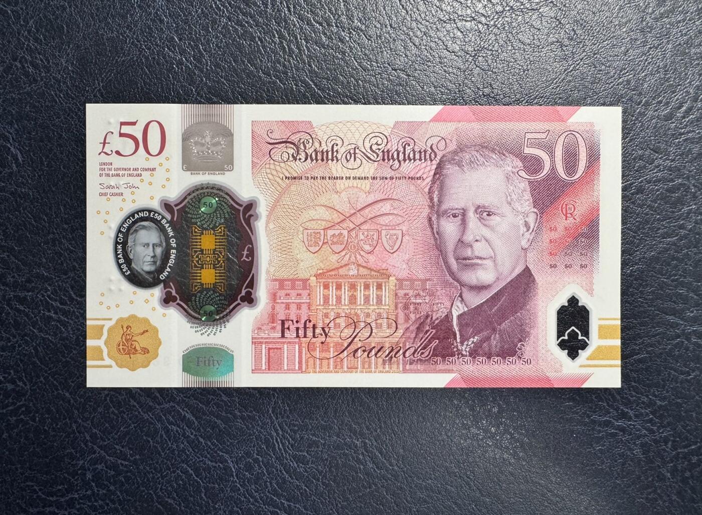 收藏联盟Quantum Auction 第367期拍卖  英国2023年50镑 品相全新UNC 号码无47 AJ冠 查尔斯三世国王