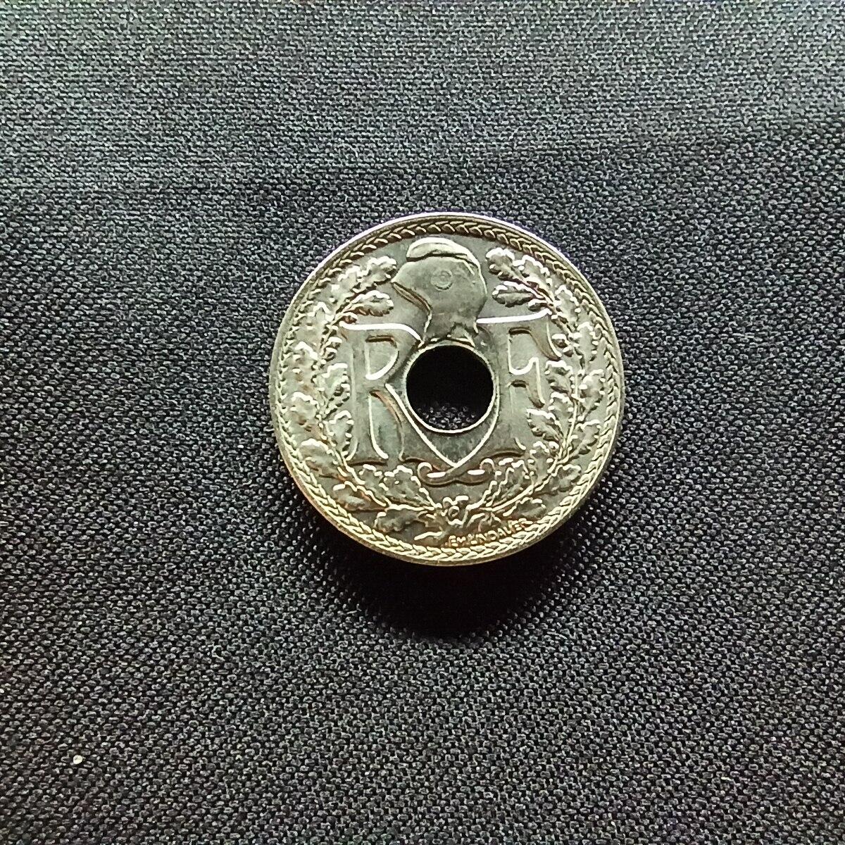 邮泉阁限时拍卖第十三场 各国硬币专场（注意看介绍，硬币在国外谨慎参拍） 法国1939年10分原光