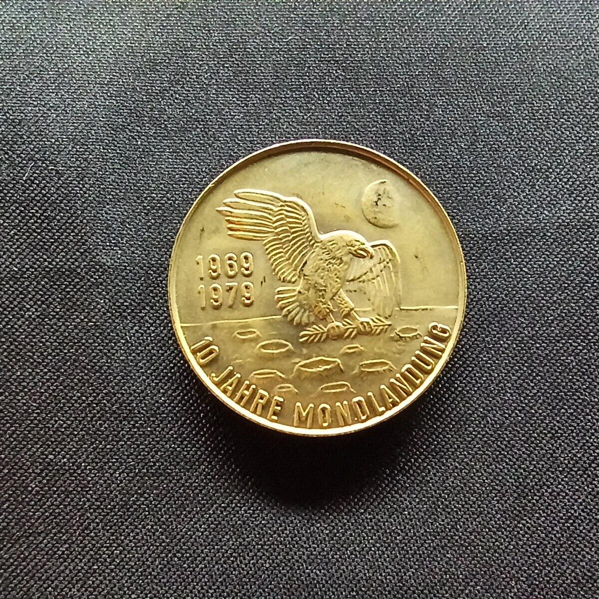 邮泉阁限时拍卖第十三场 各国硬币专场（注意看介绍，硬币在国外谨慎参拍） 德国1979年阿波罗11纪念章