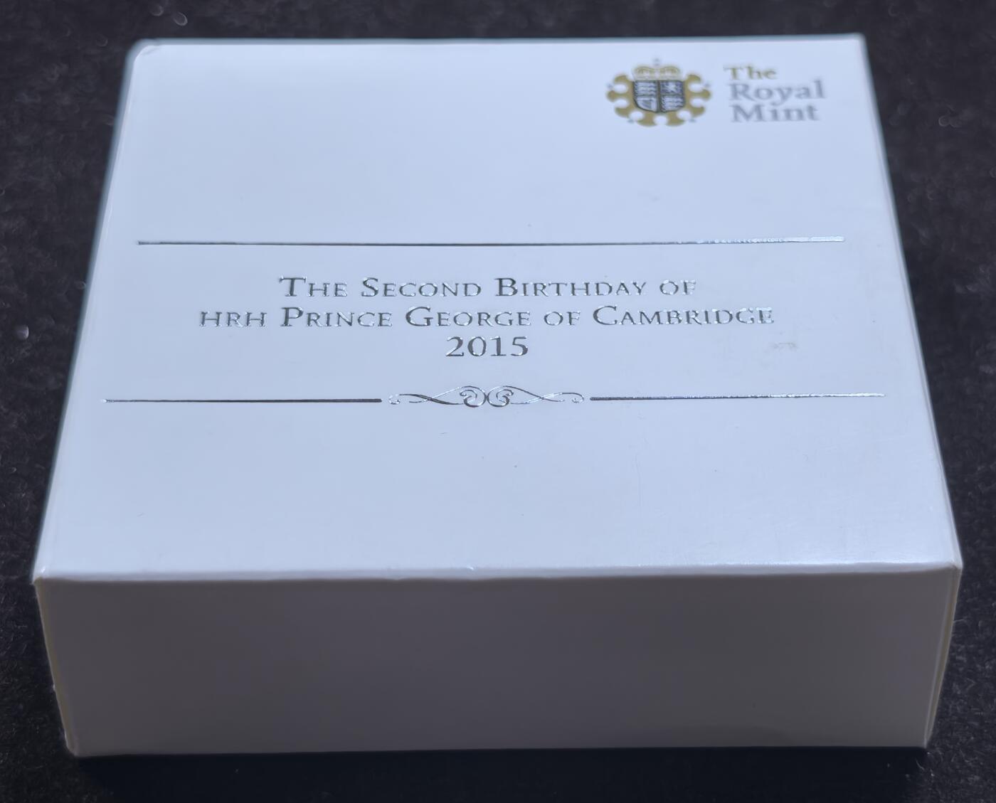 北京马甸外国币专卖微拍第124期，外国金银币专场，陆续上新，欢迎关注 2015年英国乔治屠龙精制银币1盎司.马剑.新版女王头像.限量7500枚，抢手品种盒证齐全