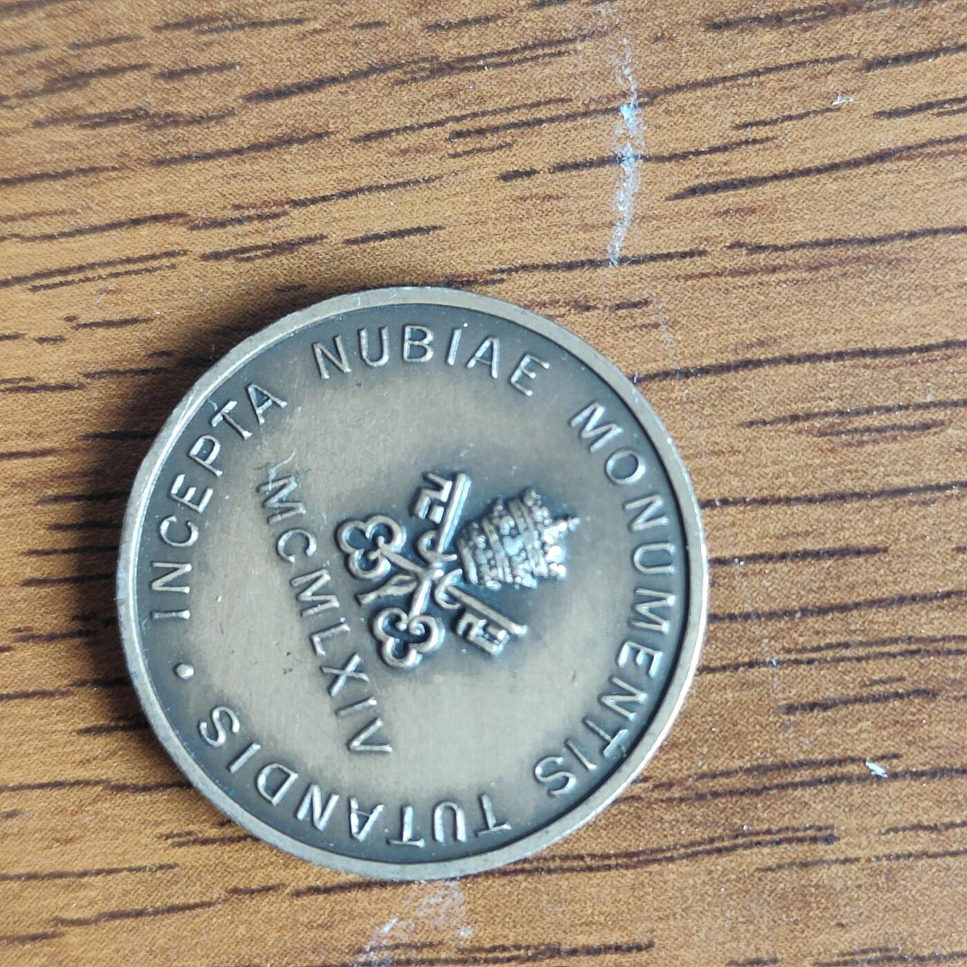 英雄古币捡漏专场第一期无押金可累计捡漏，全场50包邮，偏远地区除外。 梵蒂冈