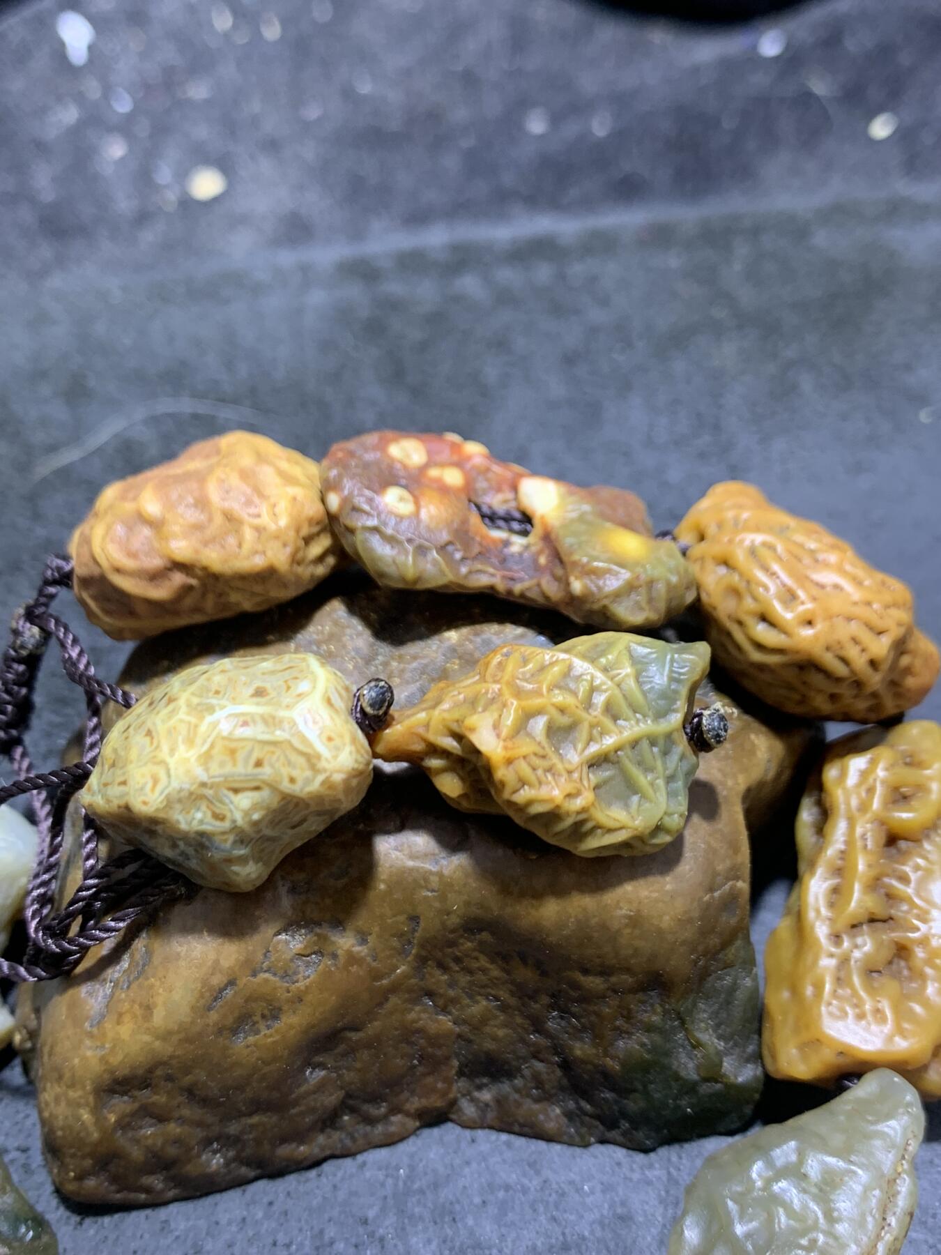 阿拉善筋脉石原石手工编织手串一条，