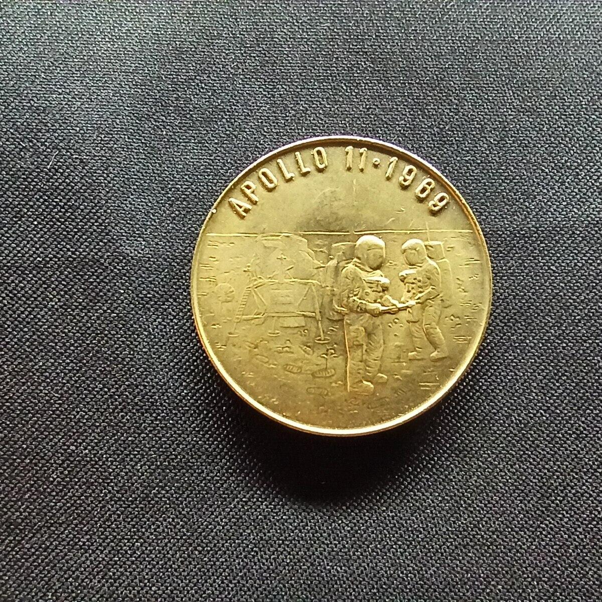 邮泉阁限时拍卖第十三场 各国硬币专场（注意看介绍，硬币在国外谨慎参拍） 德国1979年阿波罗11纪念章