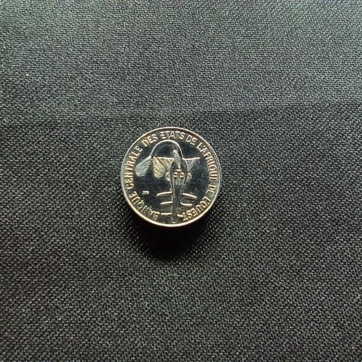 邮泉阁限时拍卖第十三场 各国硬币专场（注意看介绍，硬币在国外谨慎参拍） 西非1977年1法郎